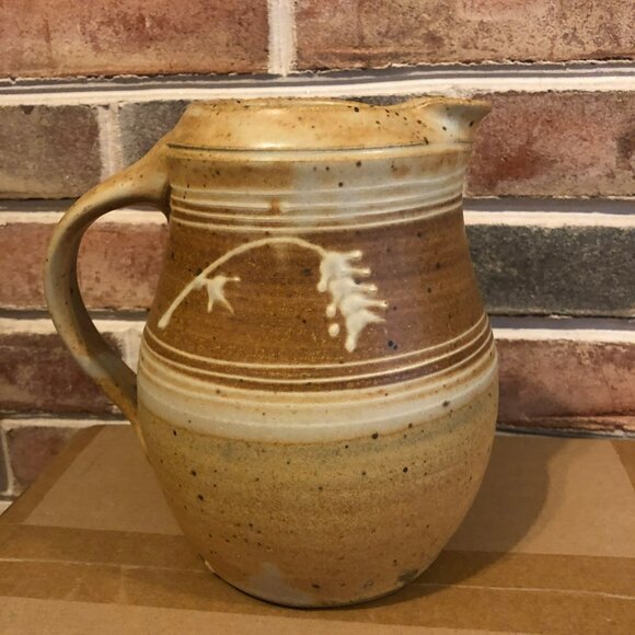 Stoneware Pottery Pitcher W/Floral Design Handle Artisan made OOAK - Picture 3 of 9
